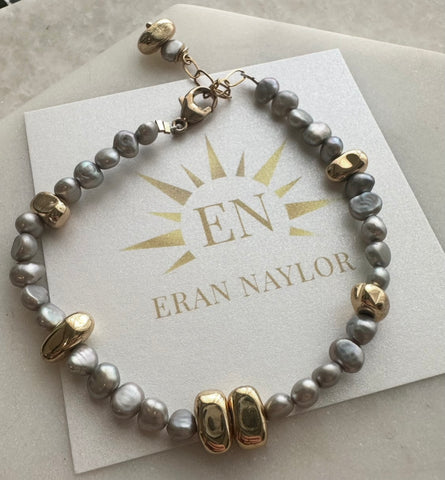 Grey freshwater Pearl Bracelet